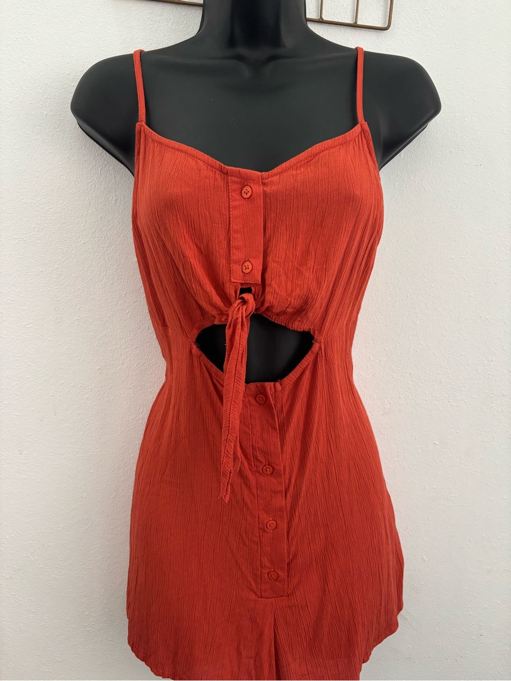 Nasty Gal Linen Look Tie Front Cut Out Romper - Picture 5 of 9
